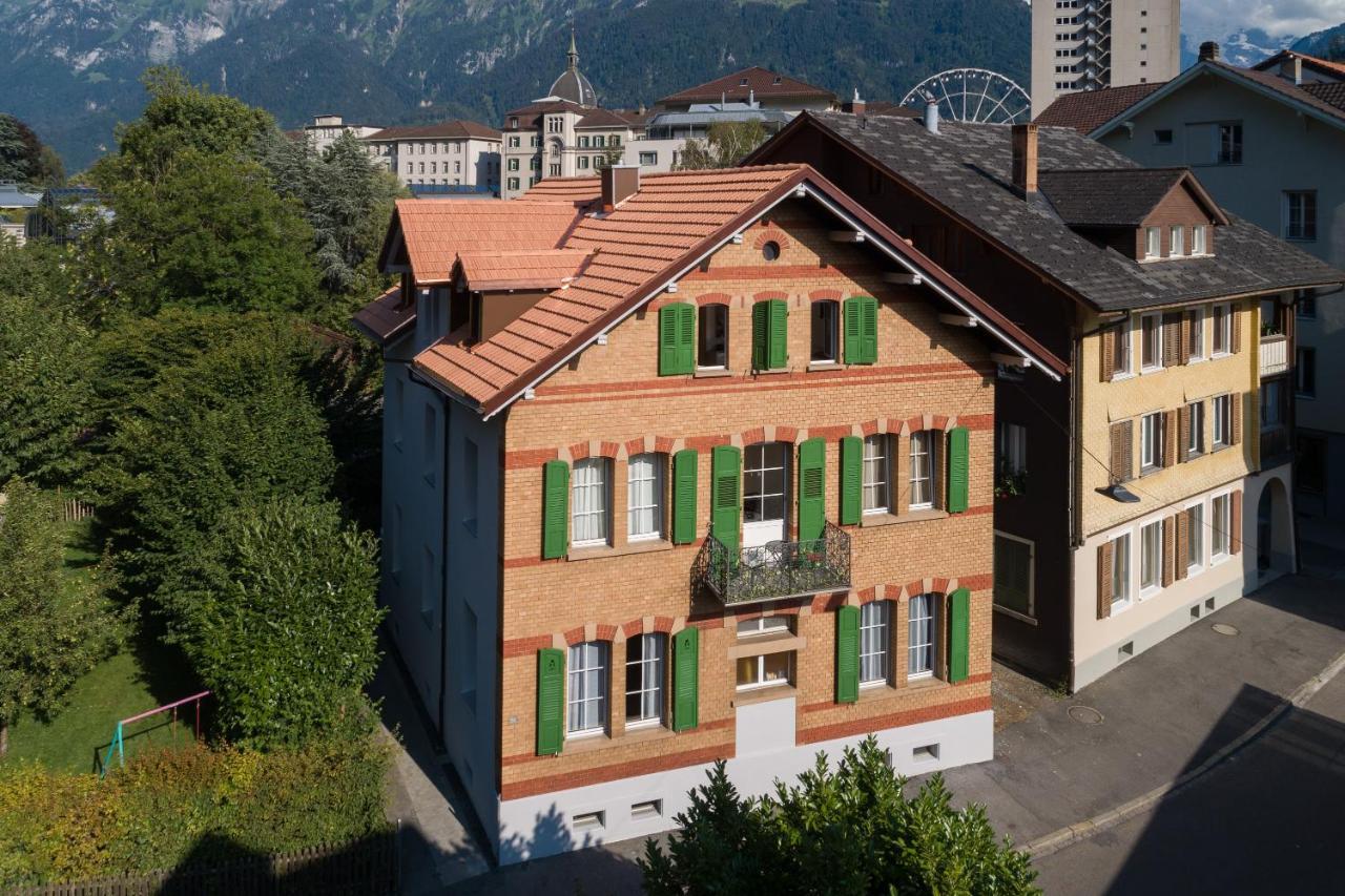 Between Lakes Apartments Interlaken Buitenkant foto