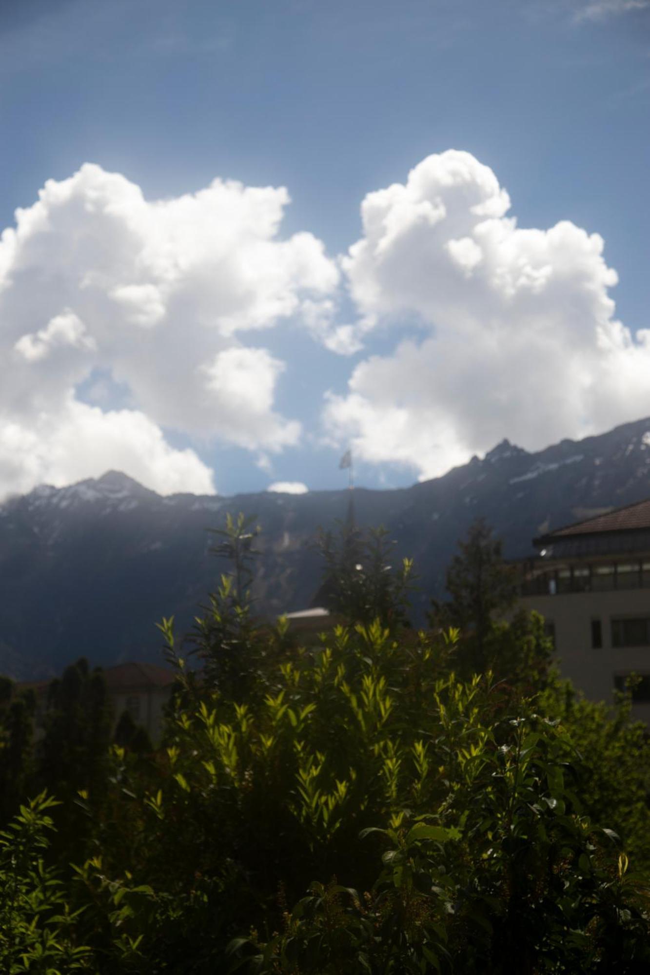 Between Lakes Apartments Interlaken Buitenkant foto
